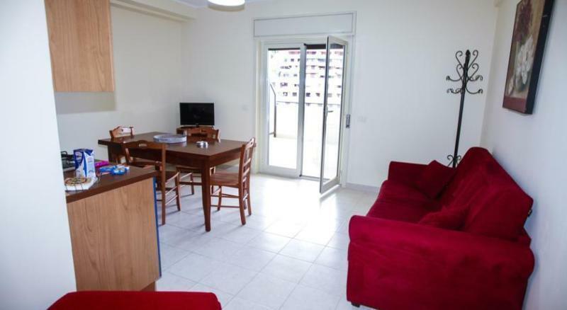 Miosotis Apartments Letojanni Extérieur photo